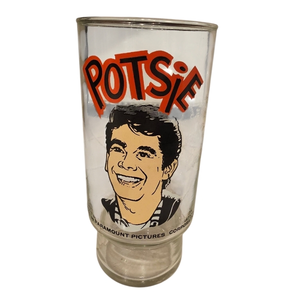 Vintage Dr Pepper Happy Days Pottsie Glass with Red and‎ Black Design - Picture 1 of 3